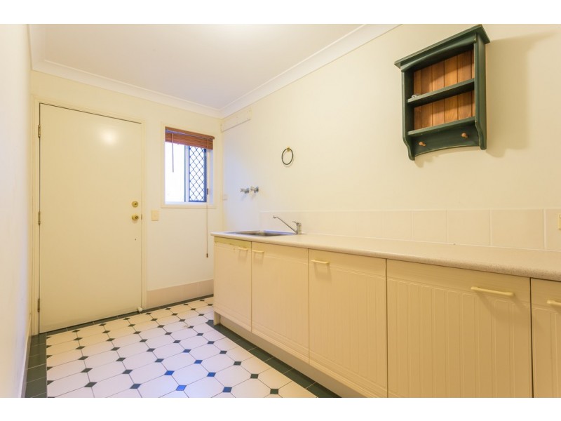 106 Boxer Ave, Shailer Park QLD 4128