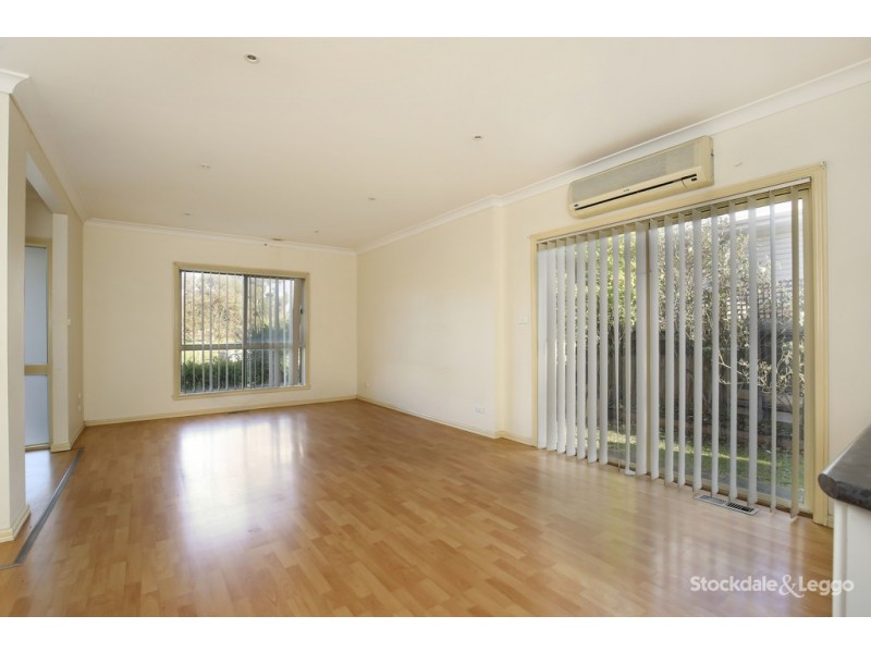 1/36 Strathmerton Street, Reservoir VIC 3073