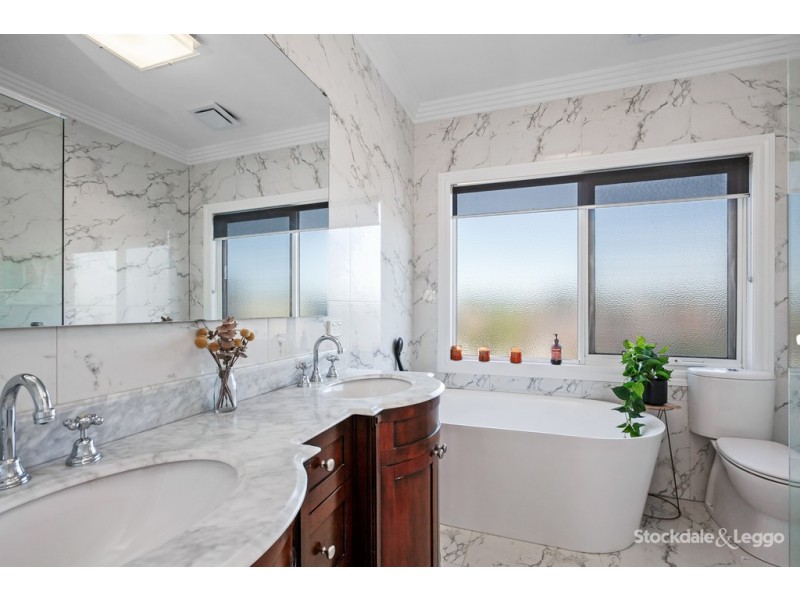 28 Fordham Road, Reservoir VIC 3073