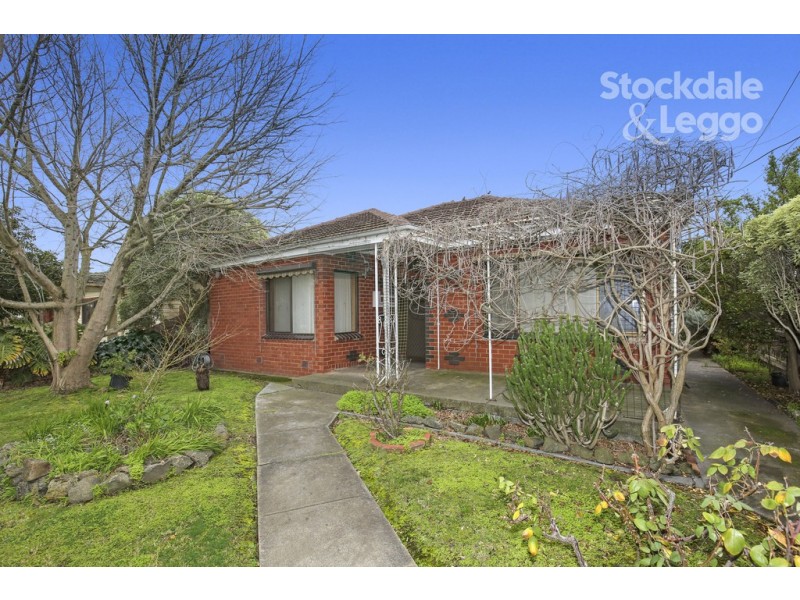 62 Liston Avenue, Reservoir VIC 3073