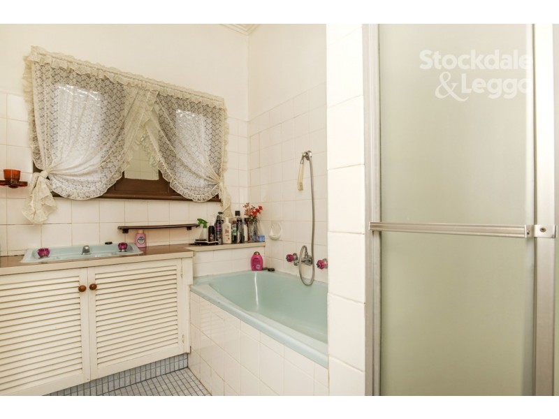 62 Liston Avenue, Reservoir VIC 3073