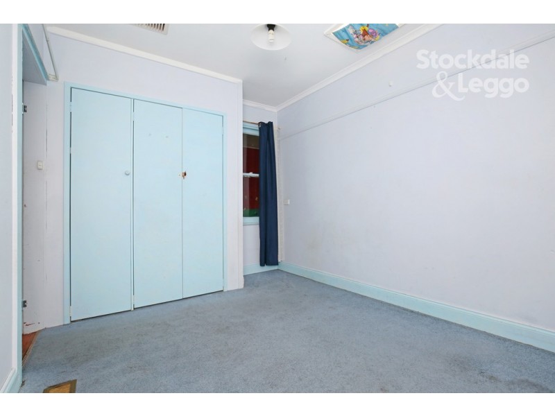 6 Clements Grove, Reservoir VIC 3073