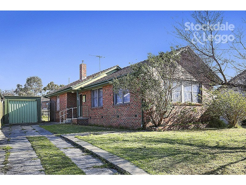 25 Gisborne Crescent, Reservoir VIC 3073