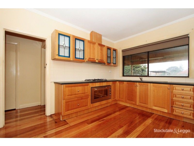 4 Corvey Road, Reservoir VIC 3073