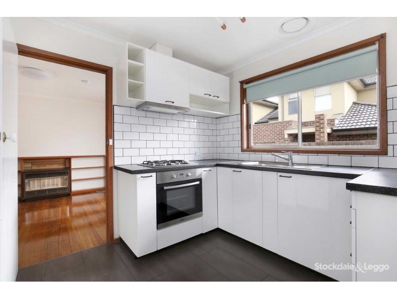 4/12 Barry Street, Reservoir VIC 3073