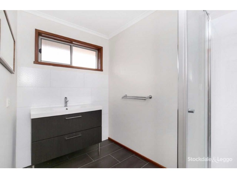 4/12 Barry Street, Reservoir VIC 3073