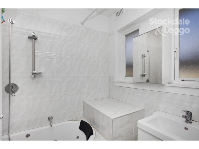 5A Tambo Avenue, Reservoir VIC 3073