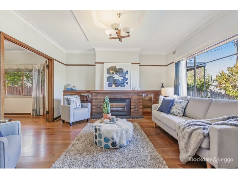 24 Southernhay Street, Reservoir VIC 3073