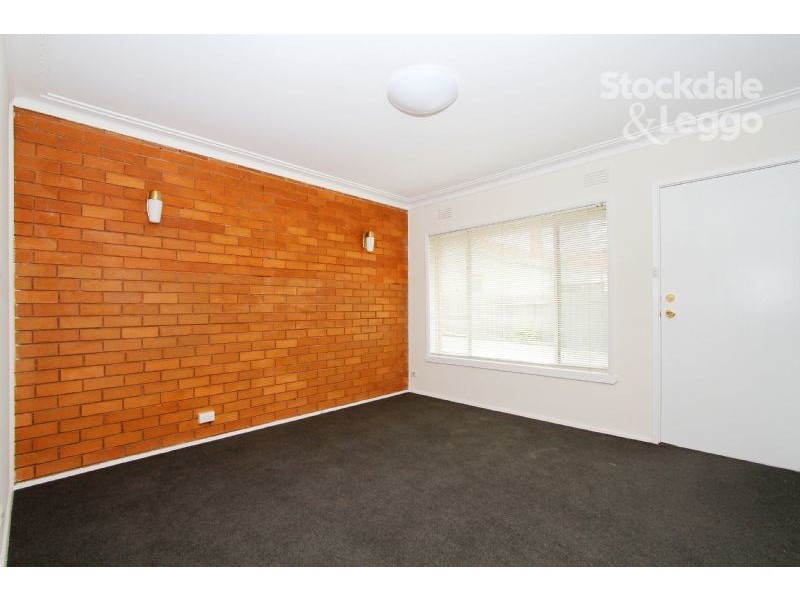 4/67 Kingwilliam, Reservoir VIC 3073