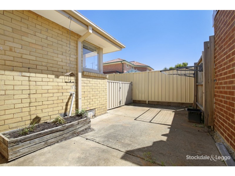 10 Ash Street, Thomastown VIC 3074