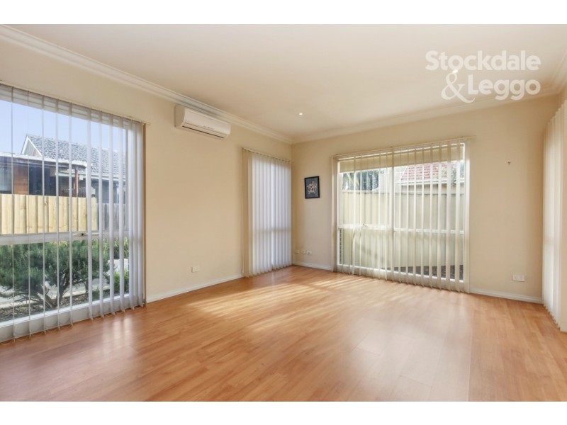 2/21 Daventry Street, Reservoir VIC 3073