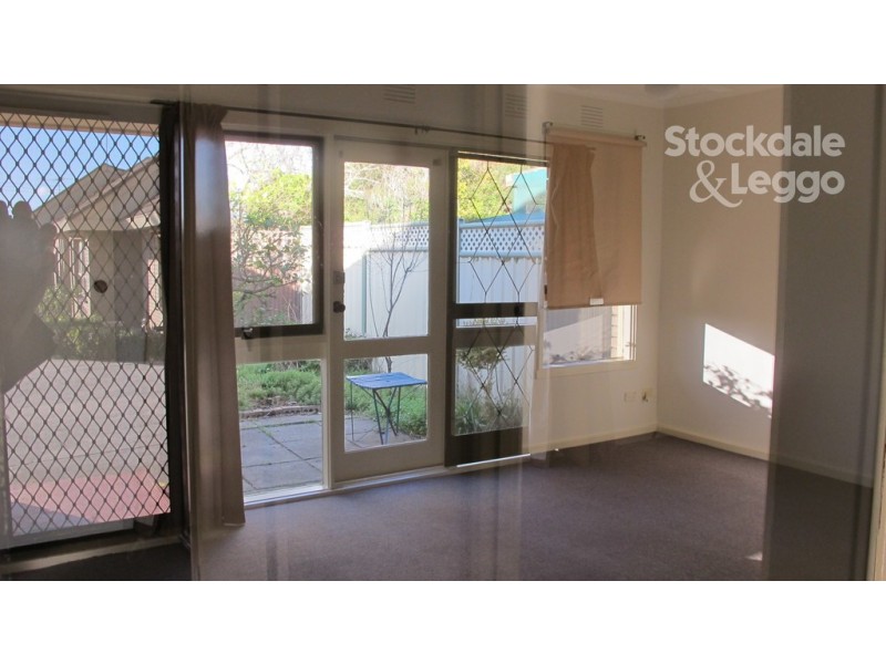 6/68 Pine Street, Reservoir VIC 3073