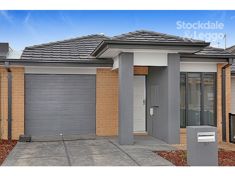 37 Loudon Circuit, Craigieburn VIC 3064