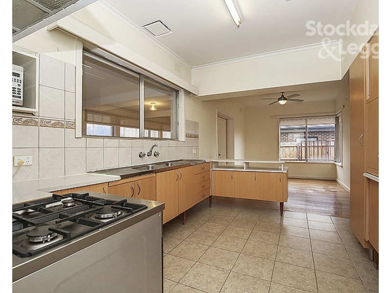 5 Ludeman Court, Reservoir VIC 3073