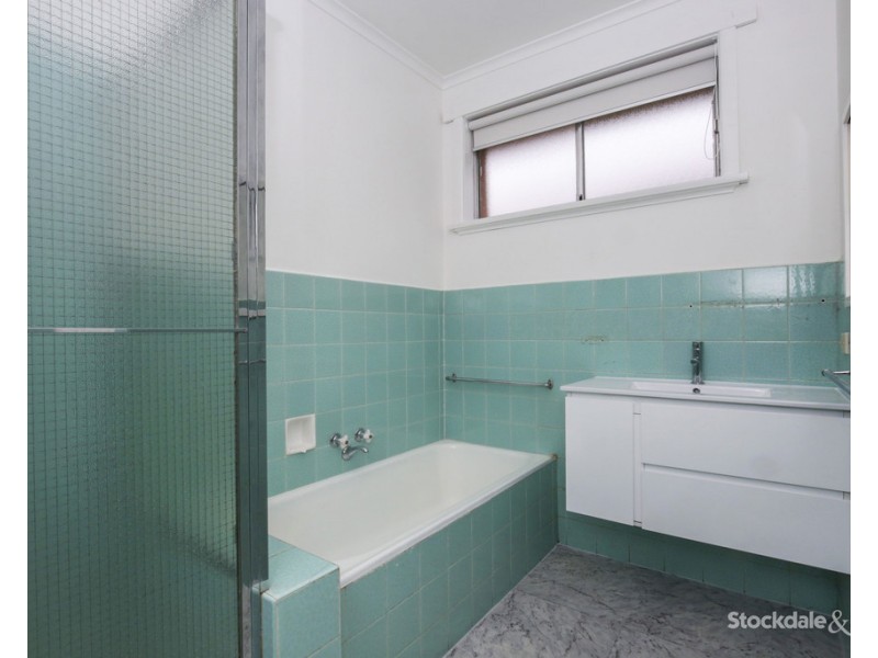 5 Ludeman Court, Reservoir VIC 3073