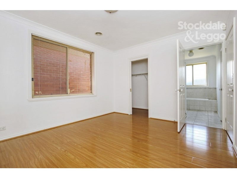 3/24 Glasgow Avenue, Reservoir VIC 3073