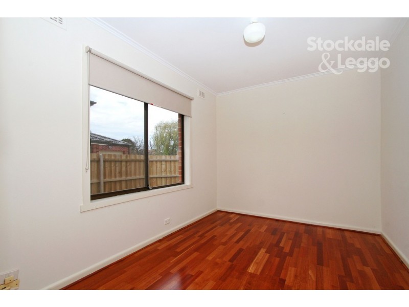 1/21 Kerang Avenue, Reservoir VIC 3073