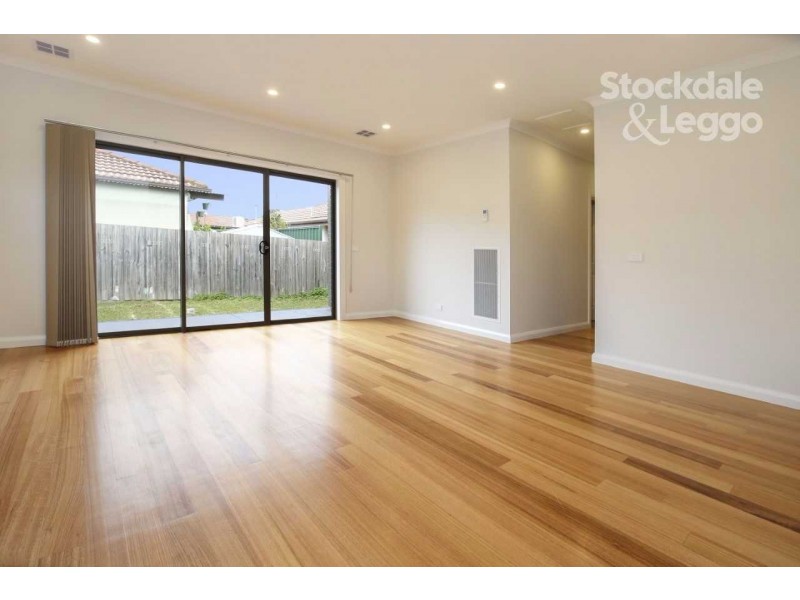 3/12 Chenies Street, Reservoir VIC 3073