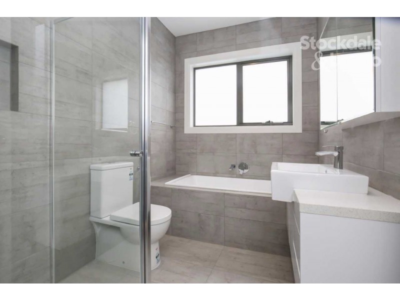 3/12 Chenies Street, Reservoir VIC 3073