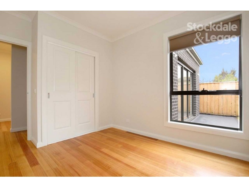 3/12 Chenies Street, Reservoir VIC 3073