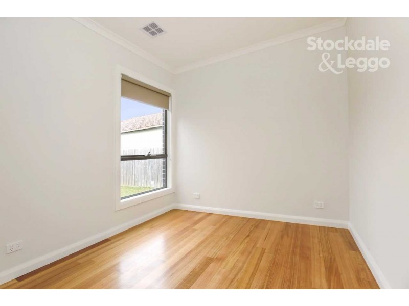 3/12 Chenies Street, Reservoir VIC 3073