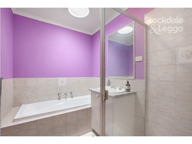 42 Elinda Place, Reservoir VIC 3073