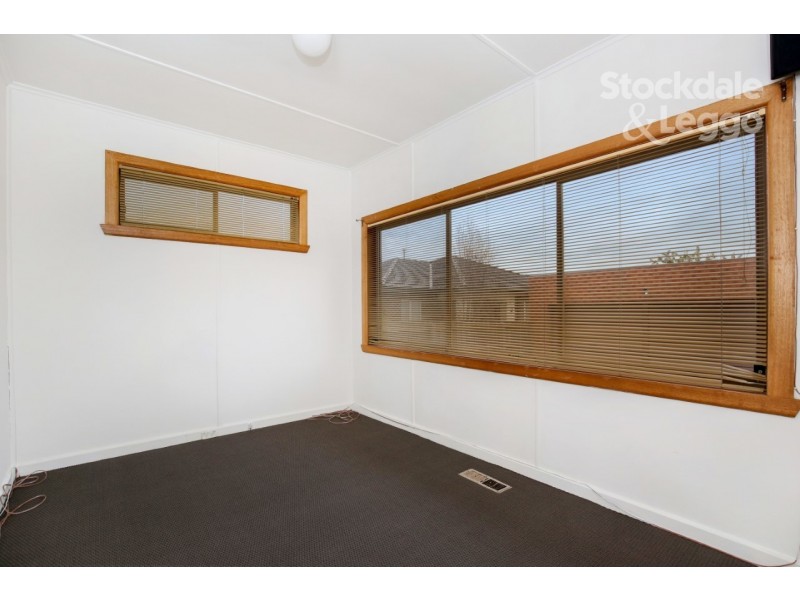20 Marchant Avenue, Reservoir VIC 3073