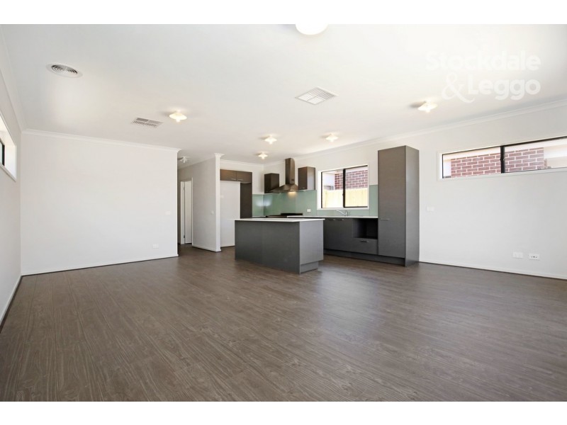 31 Silverwood Drive, Mernda VIC 3754