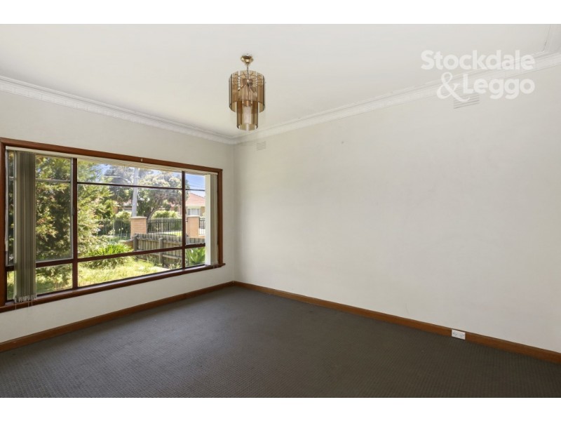 20 Burbank Drive, Reservoir VIC 3073