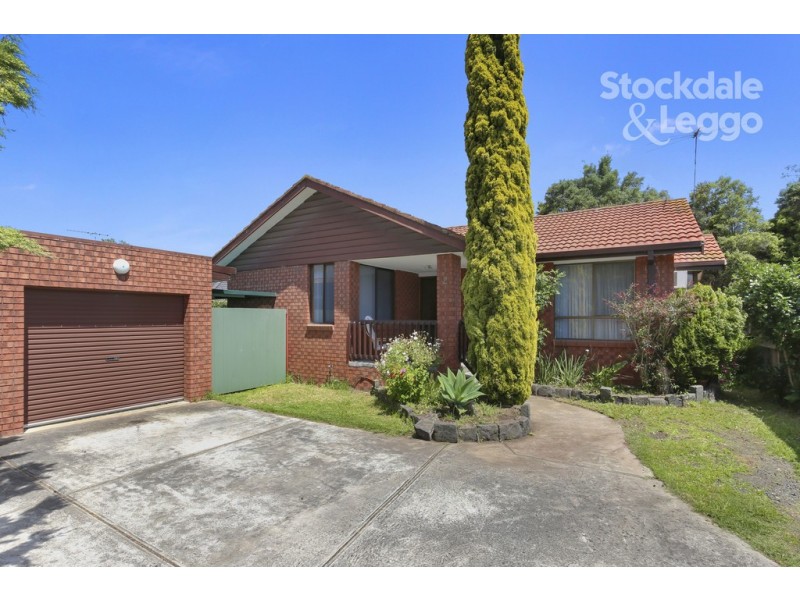 2/12 Pickett Street, Reservoir VIC 3073