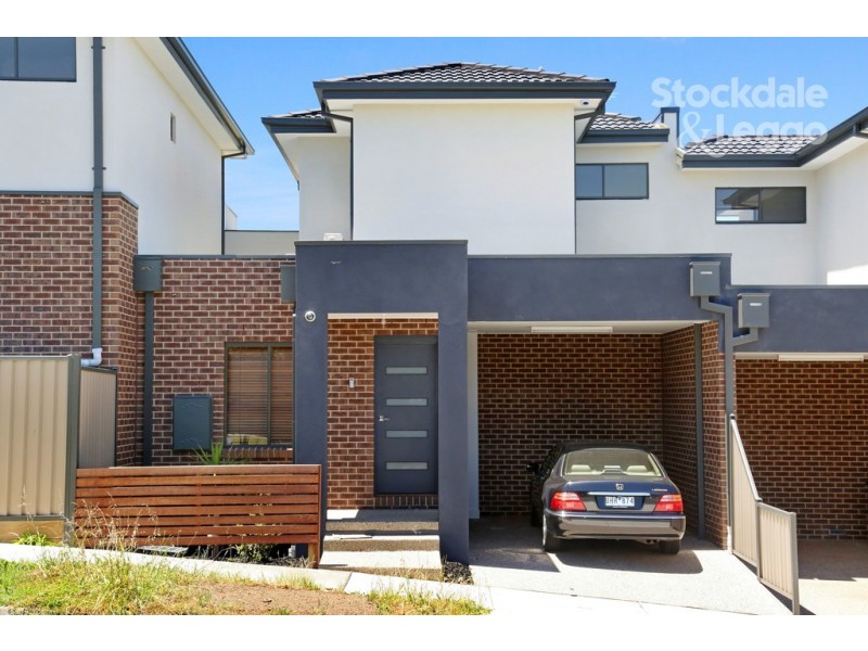 6C Oulton Crescent, Reservoir VIC 3073
