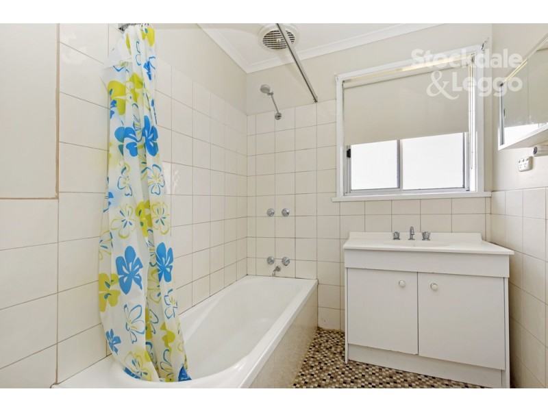 4/30 Delaware Street, Reservoir VIC 3073