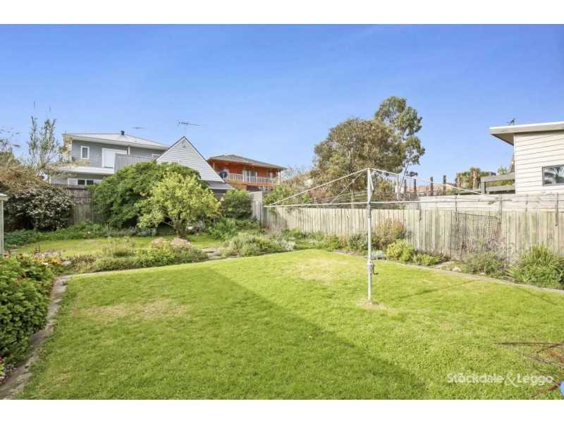 14 Shakespeare Avenue, Preston VIC 3072