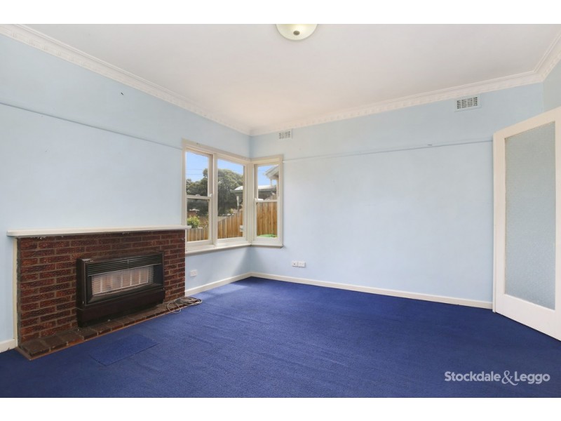 58 Lloyd Avenue, Reservoir VIC 3073