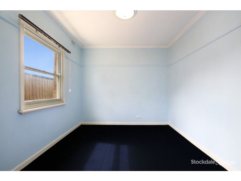 58 Lloyd Avenue, Reservoir VIC 3073