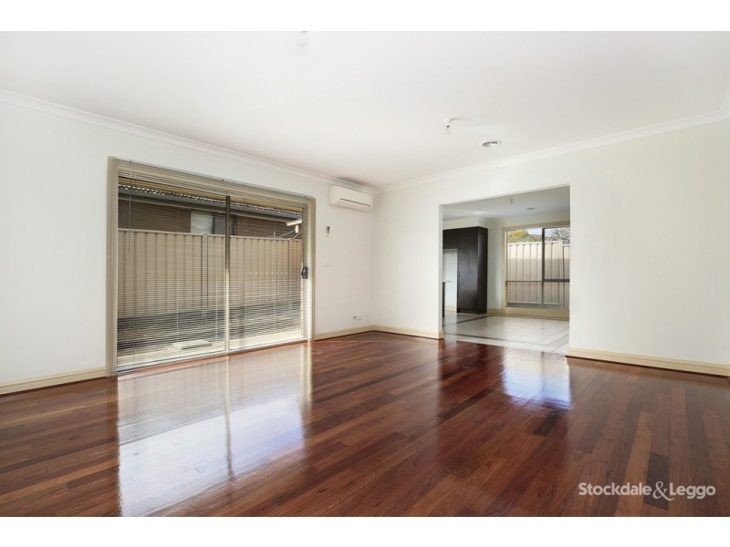 3/68 Purinuan Road, Reservoir VIC 3073