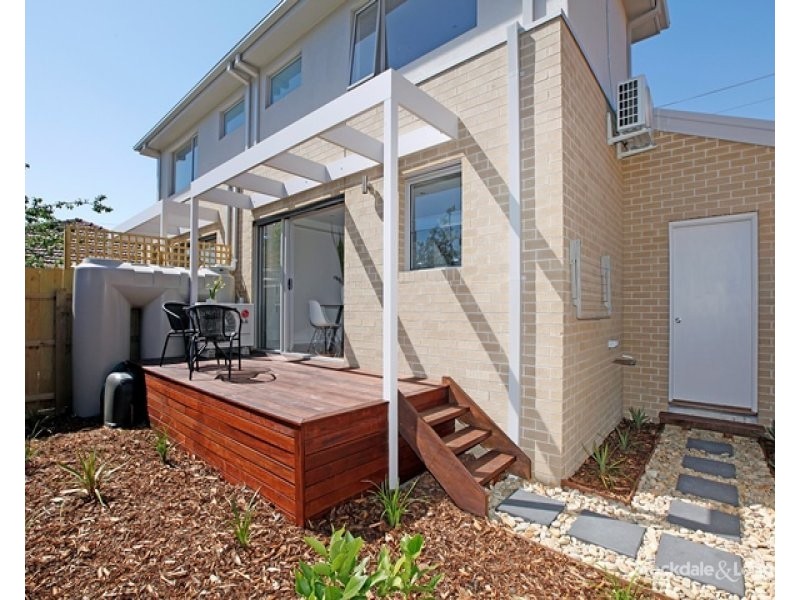 108 Winter Crescent, Reservoir VIC 3073