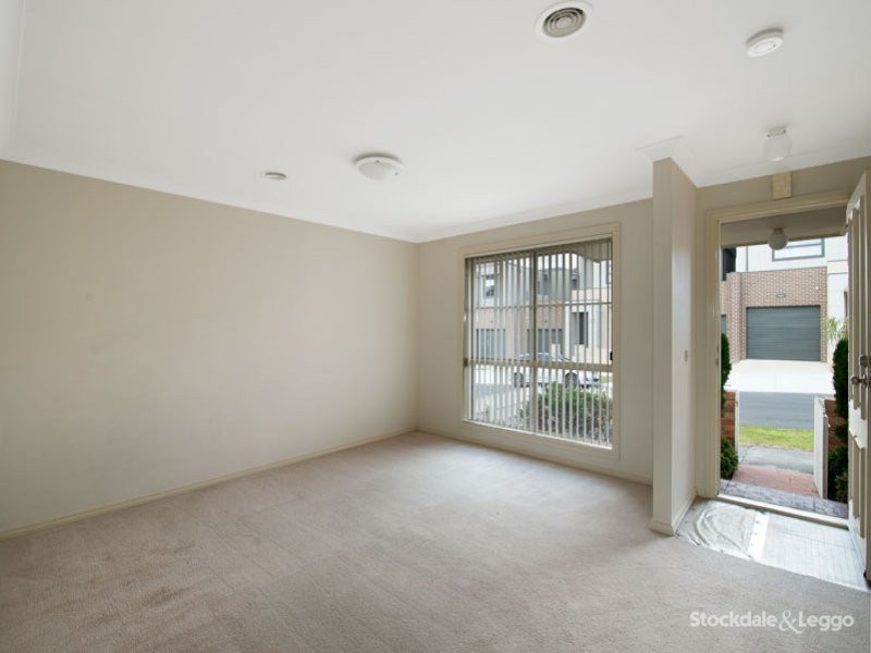 17 Lawson Street, Reservoir VIC 3073