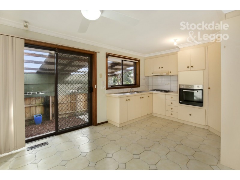 3/58 Pickett Street, Reservoir VIC 3073