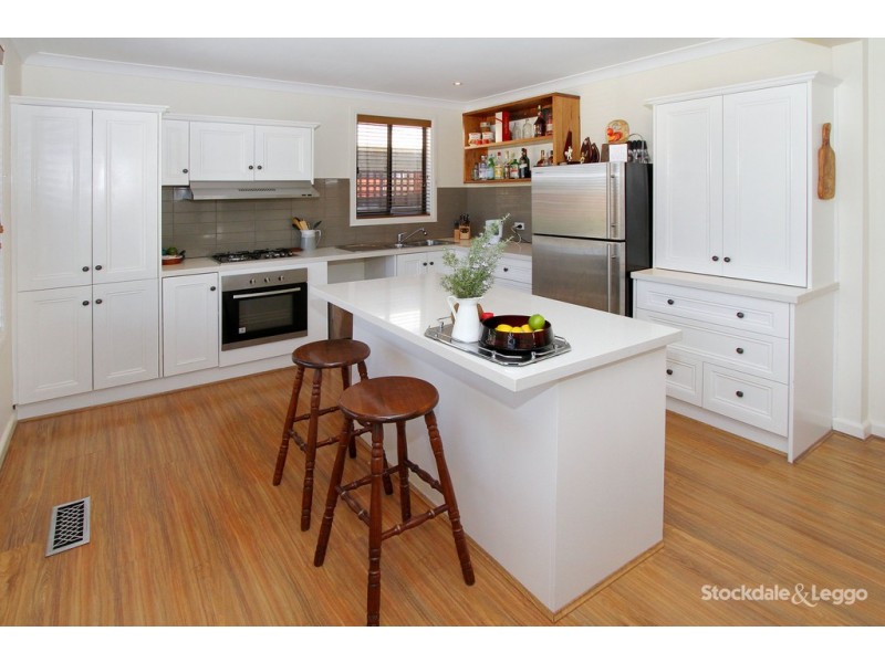 1/27 Erskine Avenue, Reservoir VIC 3073