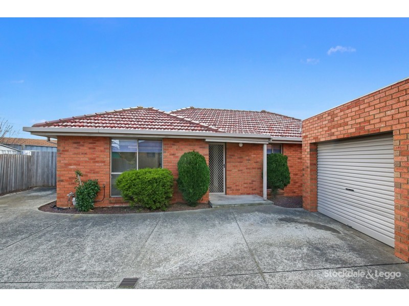 2/5 Luzon Court, Lalor VIC 3075