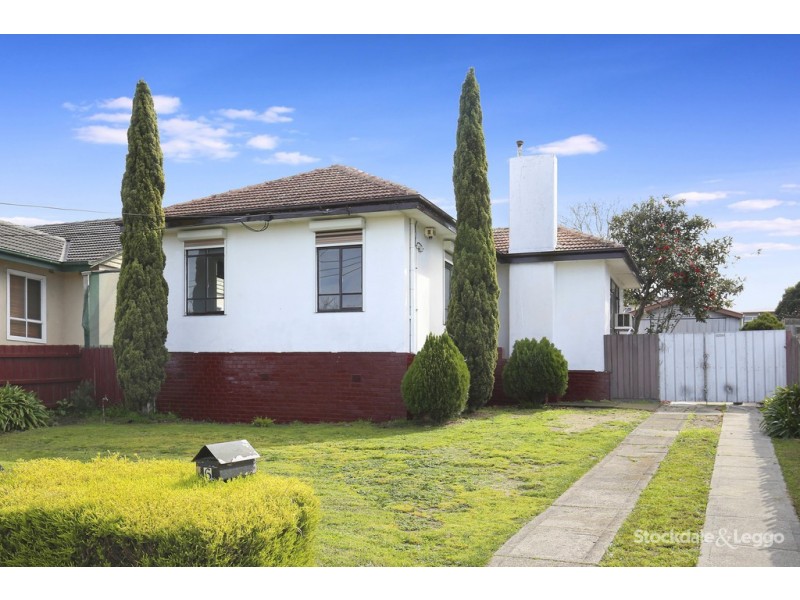 6 Dorrington Avenue, Reservoir VIC 3073