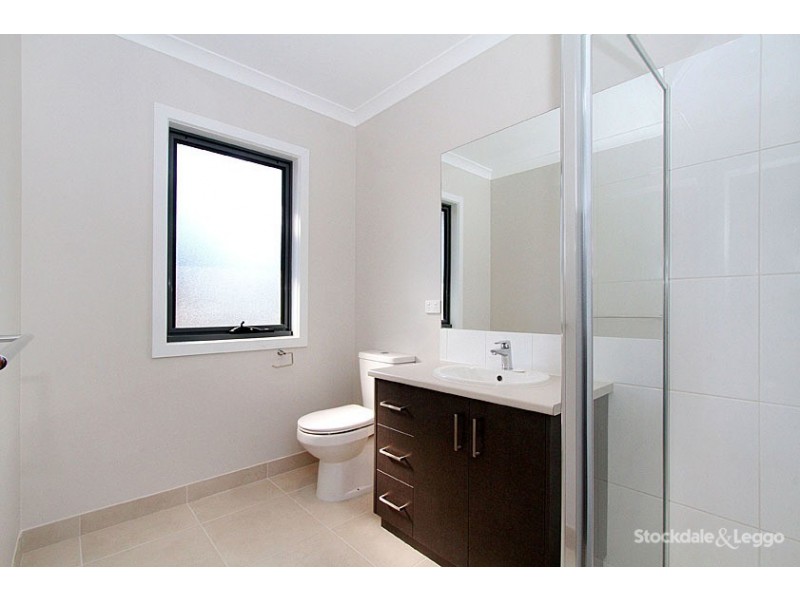 1/39 Olive Street, Reservoir VIC 3073