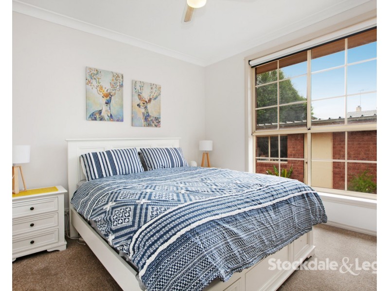 2/85 Thackeray Road, Reservoir VIC 3073