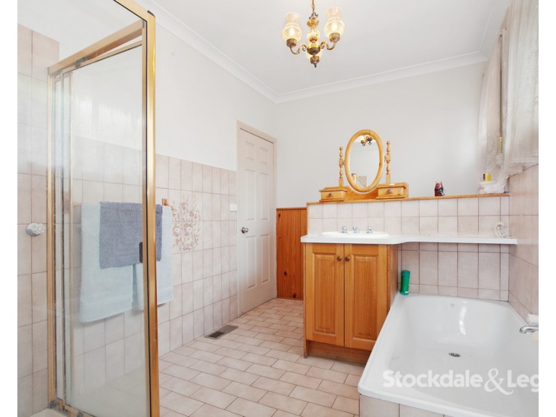 2/85 Thackeray Road, Reservoir VIC 3073