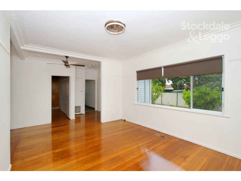 60 Rathcown Road, Reservoir VIC 3073