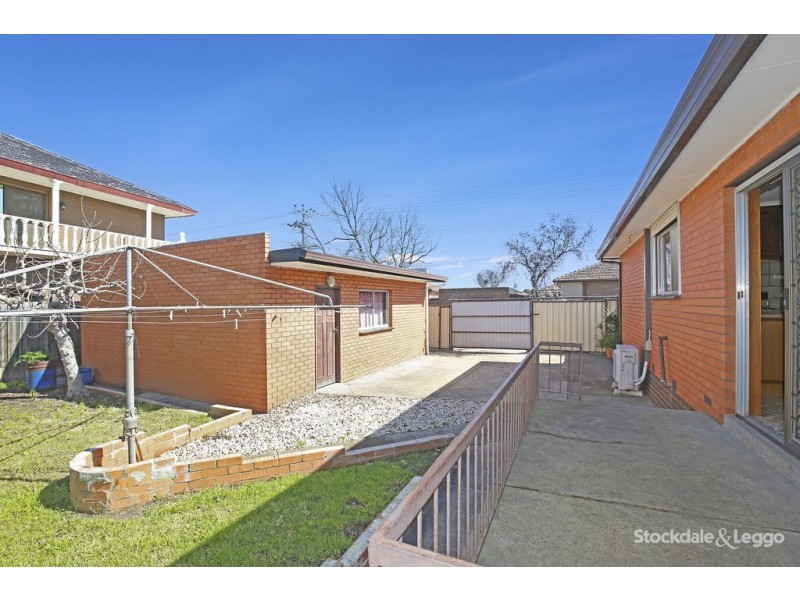 33 Elizabeth Drive, Lalor VIC 3075