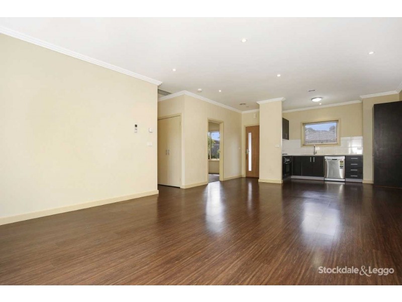 2/3 Mahoneys Road, Reservoir VIC 3073