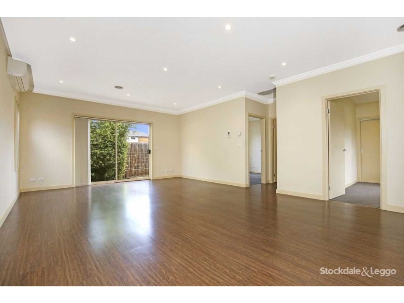 2/3 Mahoneys Road, Reservoir VIC 3073