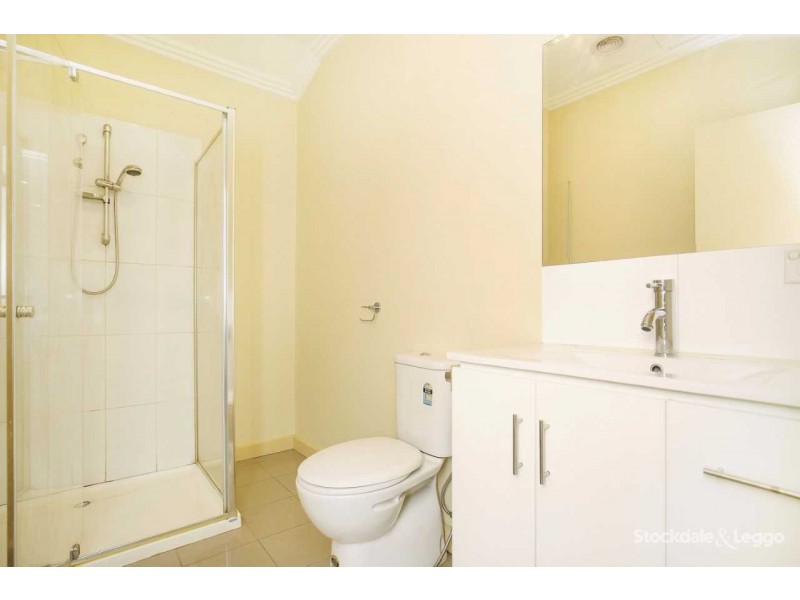 2/3 Mahoneys Road, Reservoir VIC 3073